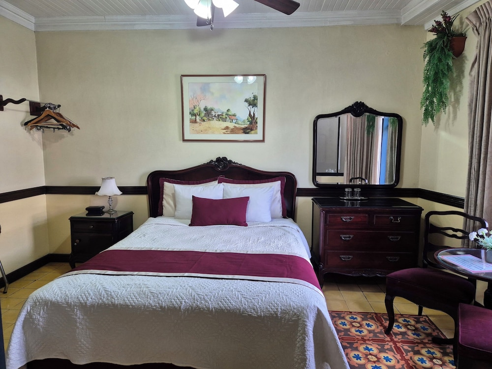 Santo Tomas Hotel - Property Image 32