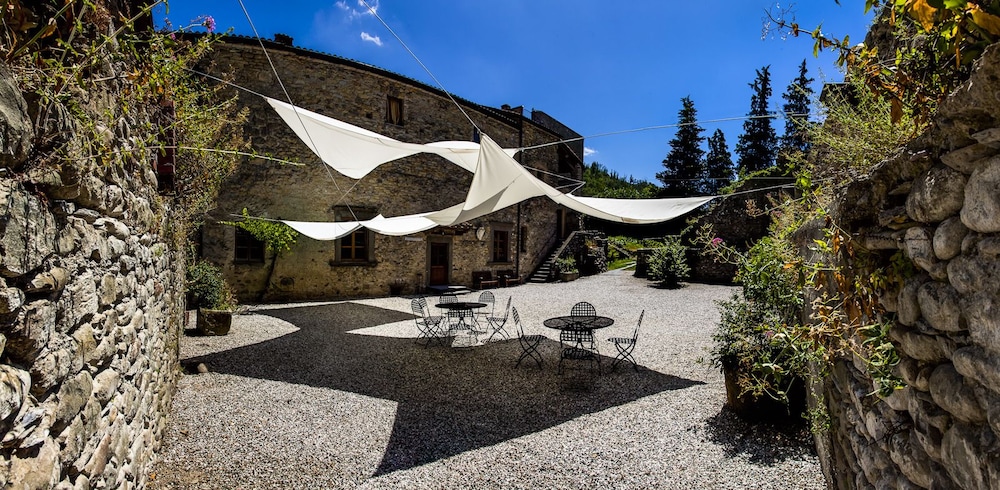 Casteldelpiano Agriturismo & Cantina