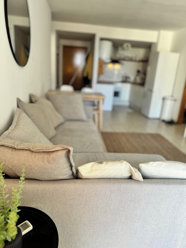 Apartment With View to Ibiza old Town