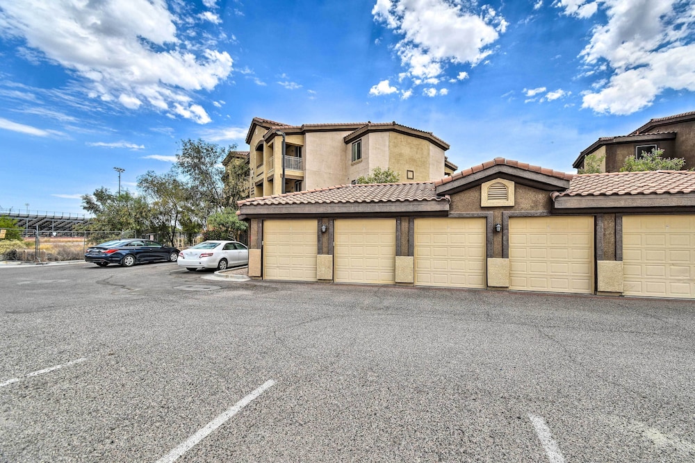 8 Mi to Tonto Nat'l Forest: Modern Condo in Mesa! view 3