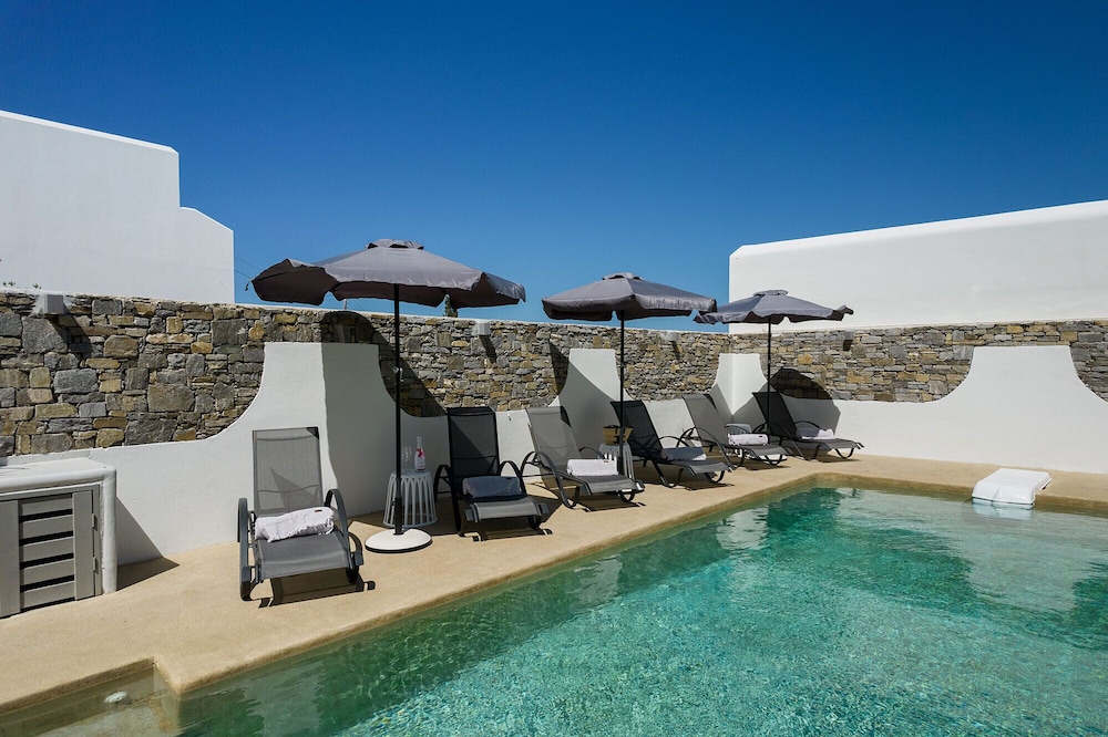 Vammos Luxury Apartments