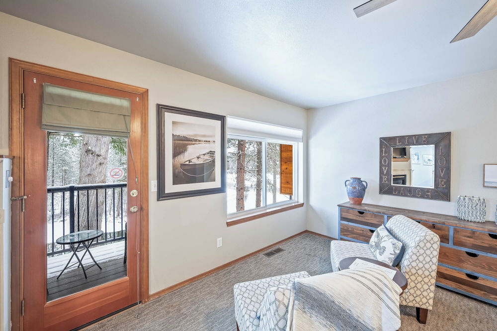All Seasons River Inn