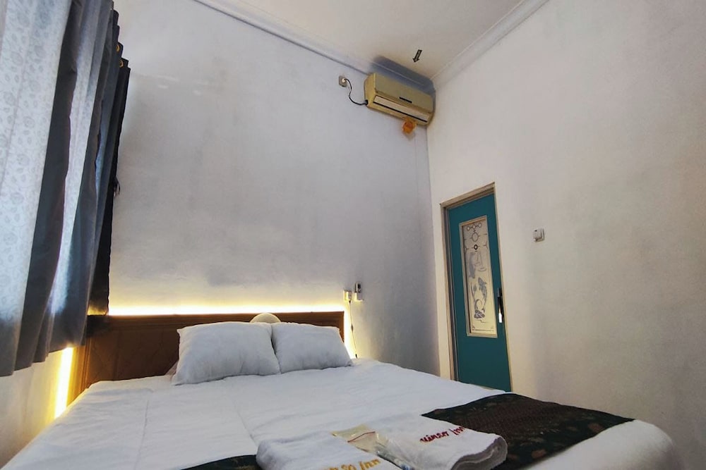 OYO 95106 A Homestay Syariah