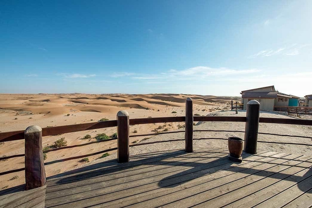 Desert Breeze Lodge
