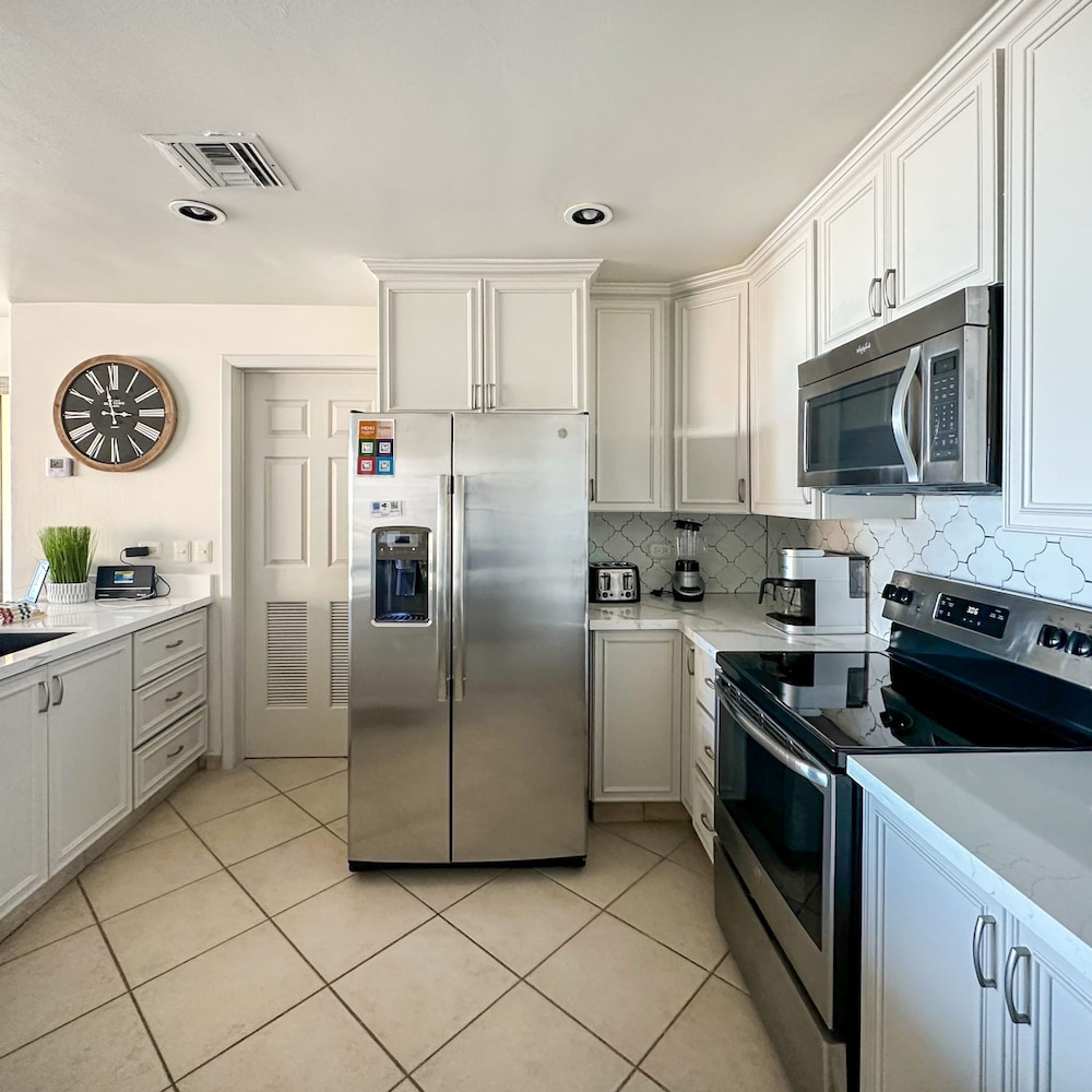 3BR Gem at Sandy Beach Area