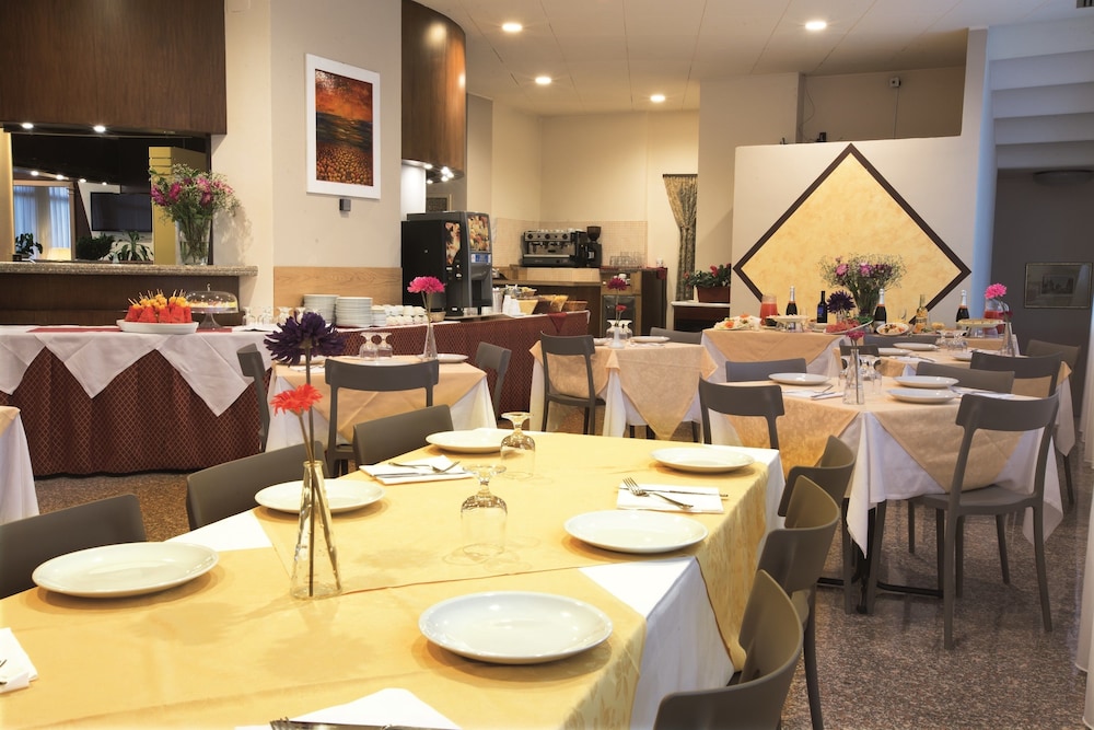 Sesto San Giovanni Vacations - iH Hotels Milano St. John Sesto San Giovanni - Property Image 10