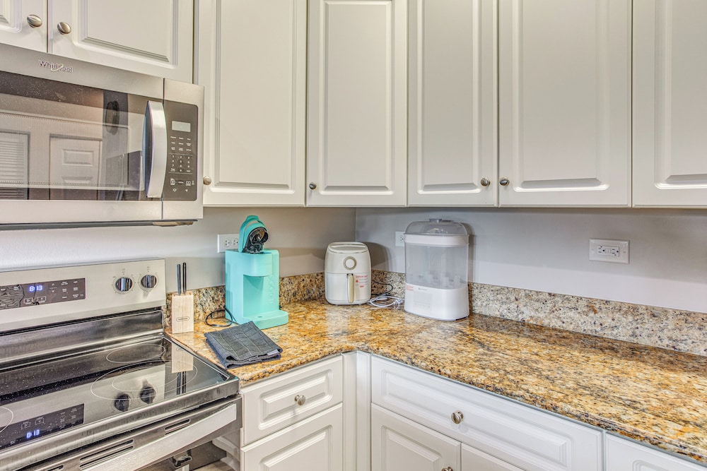 Tee Off & Unwind By Pool: Myrtle Beach Condo