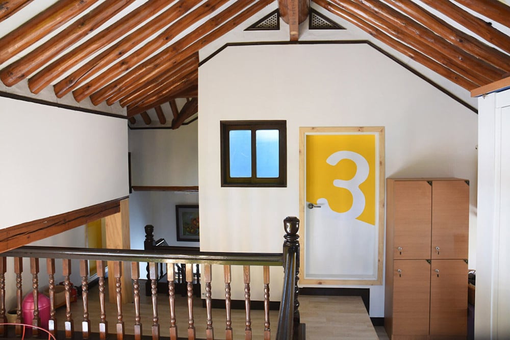 Photo 8