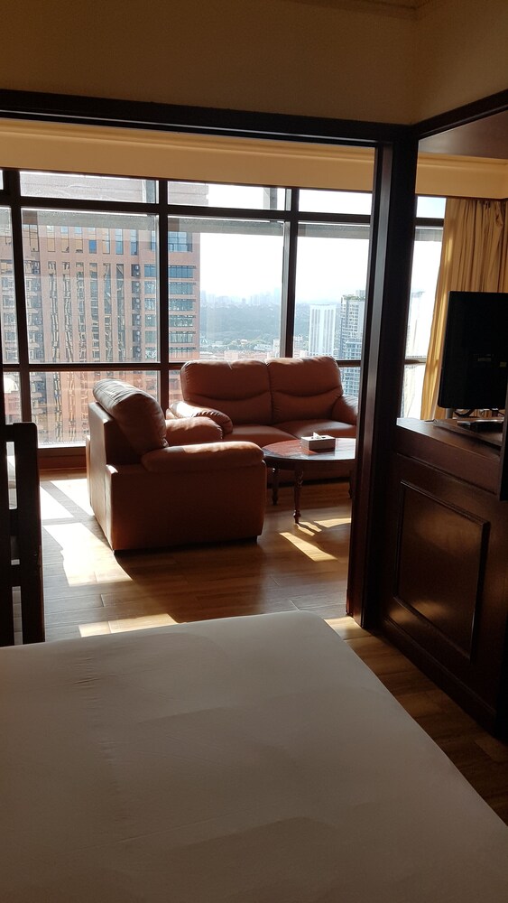 Famous Service Suites at Times Square