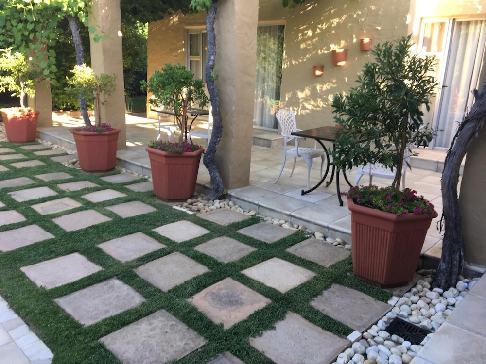 Casablanca Bed & Breakfast