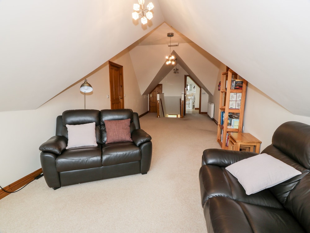 Cairnhapple House