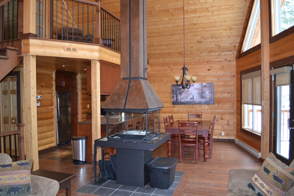 Selenia Lodge