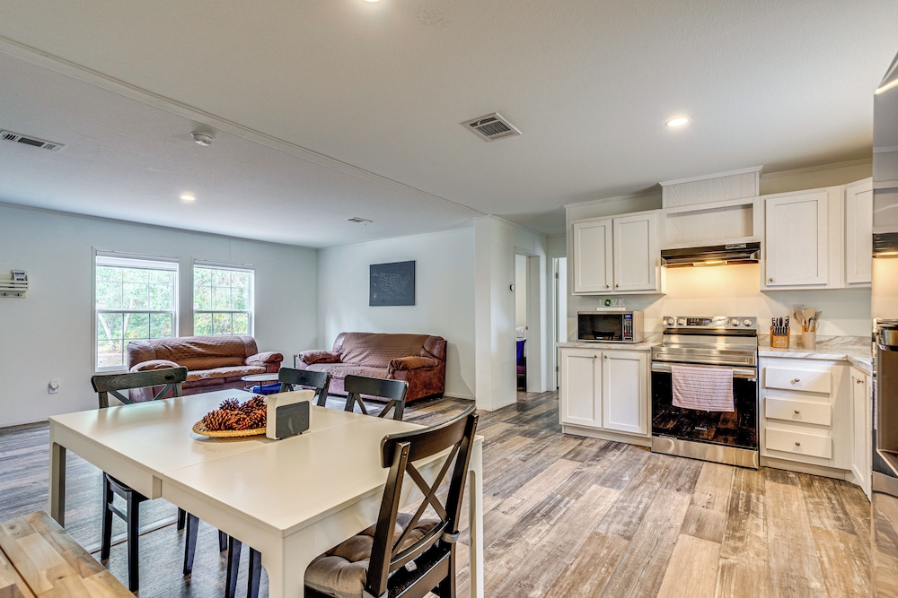 Bovees Riverhouse dunnellon Family Getaway!