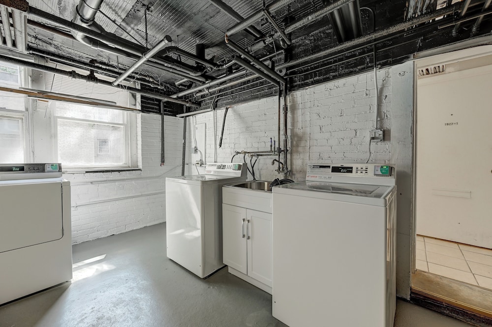 ROVE LIVING/KB - Prospect