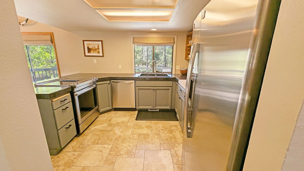 Red Fir 20 3 Bedroom Home