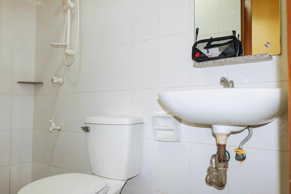 Cebu Vacations - RedDoorz  MJ Cuenco Avenue Cebu - Property Image 6