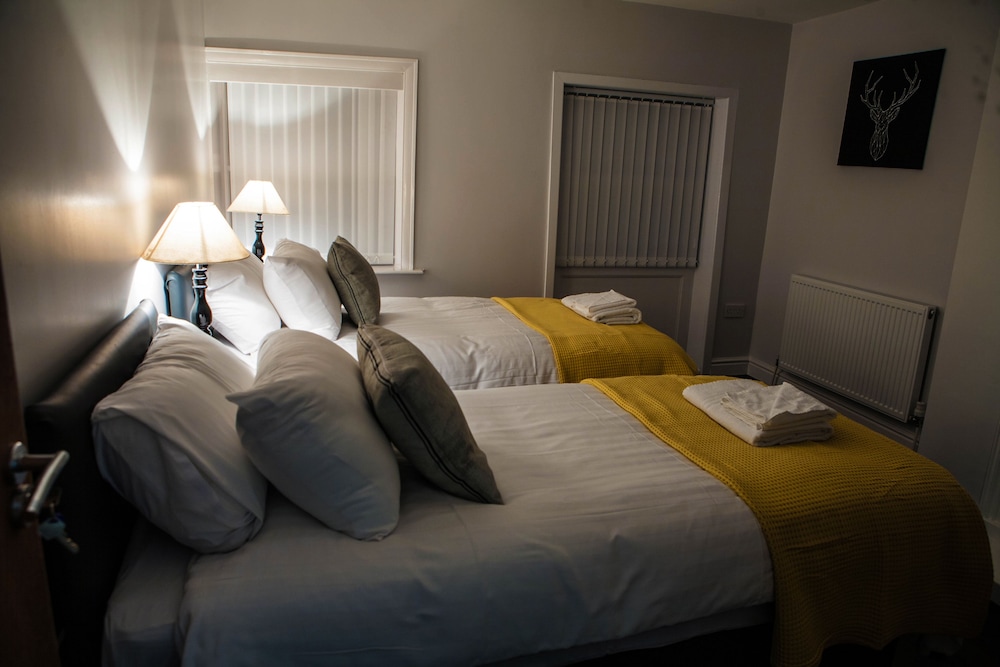 The L1 Rodney St Rooms view 5