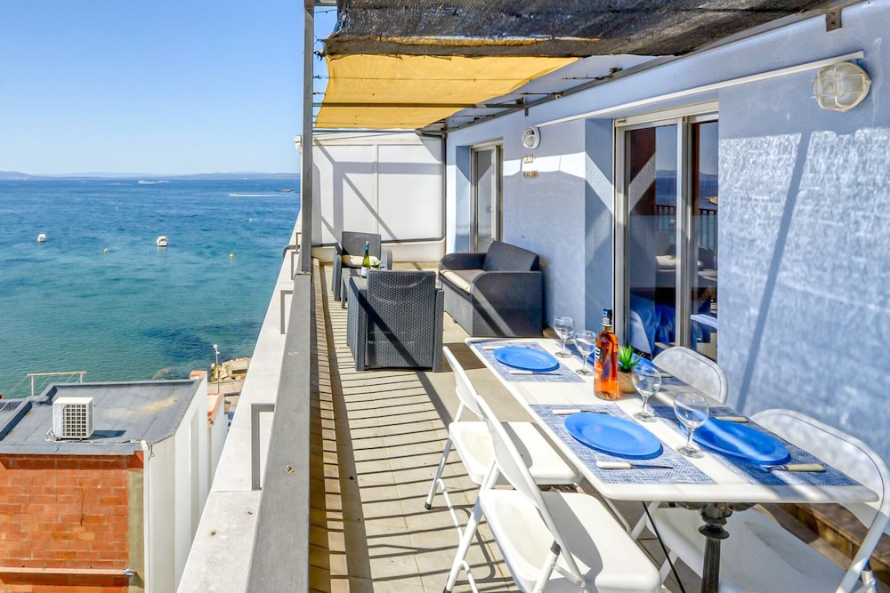 Apartment in Roses Near Beach