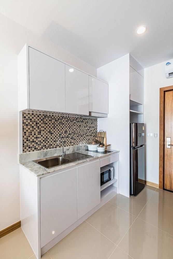 Palmetto Park Residence