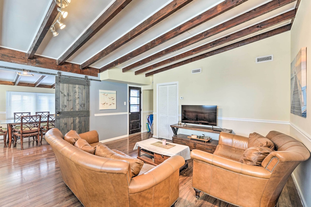 Sea Isle City Apartment, Close to Beaches! view 4