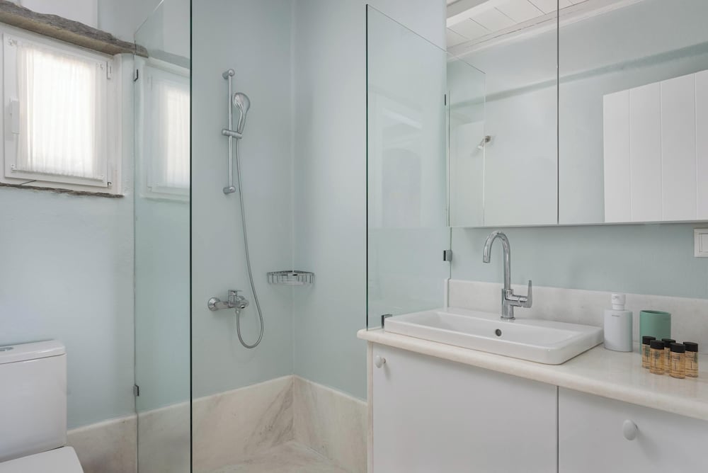 Morfes Luxury Apartments