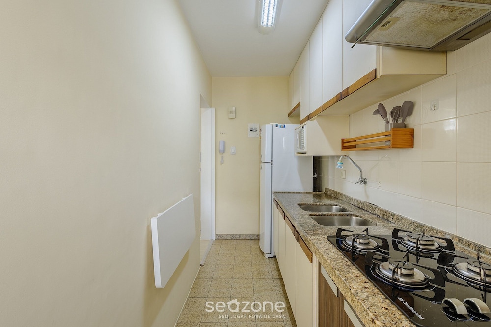 Apartment With Home Office in Floripa Jfm0062