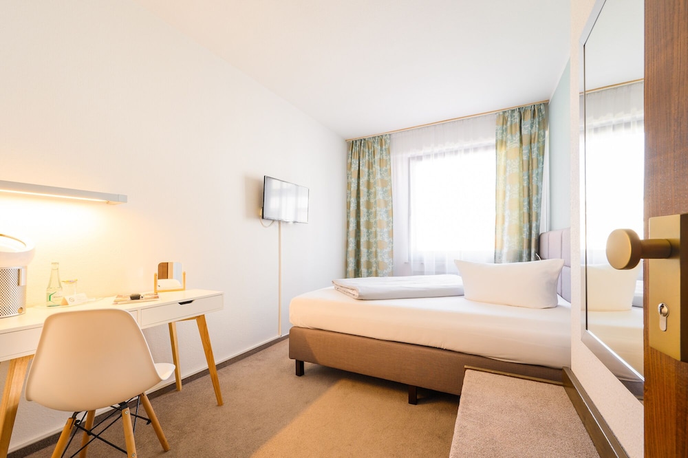 Hotel Kaspar view 3