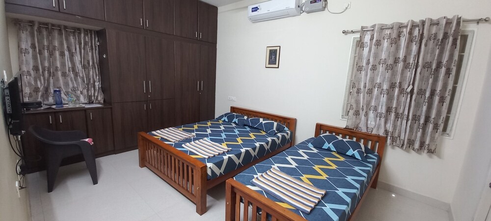 Shantham Service Apartments Indumanagar