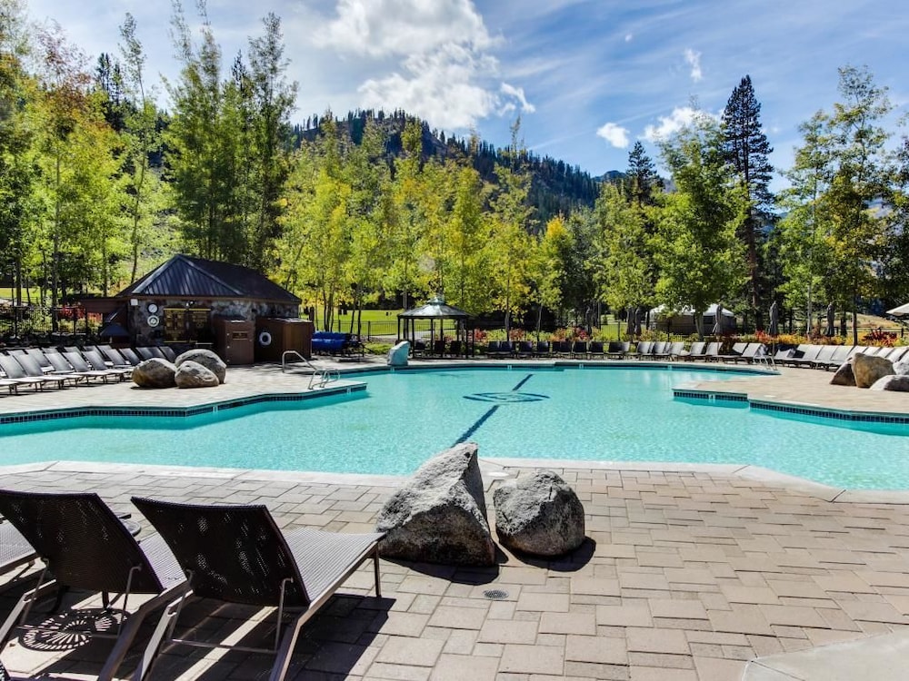 Lake Tahoe Vacations - Resort at Squaw Creek 345 and 347 - Property Image 37