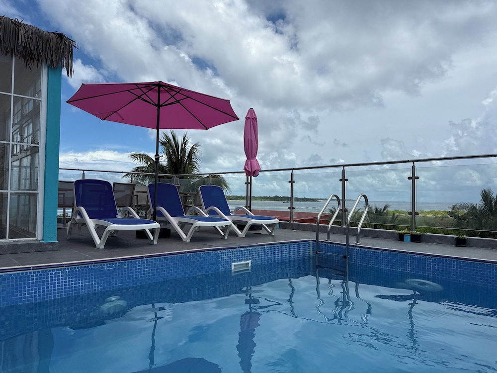 Breeze Haven Surf Retreat