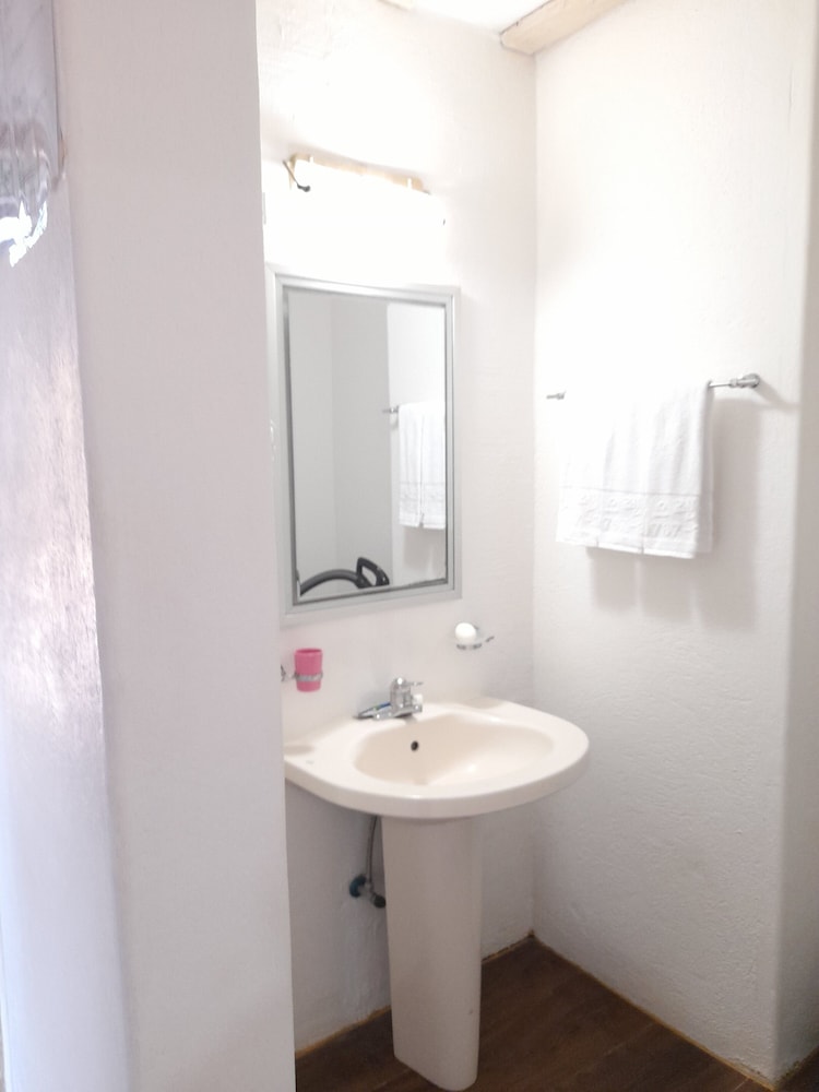 Lime Orange Vill Pension