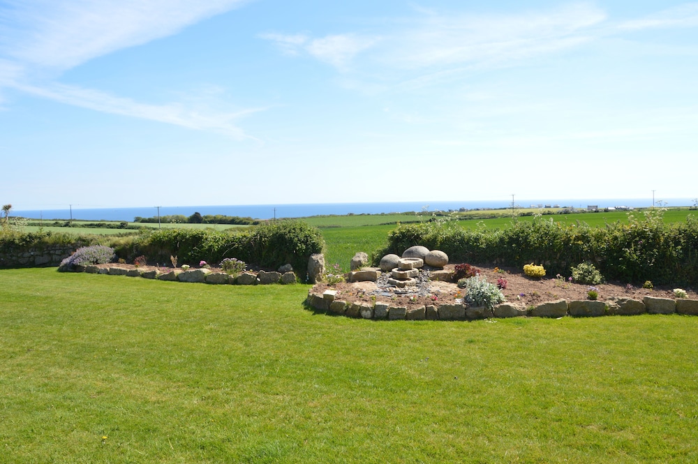 Trendrennen Farm B&B view 5