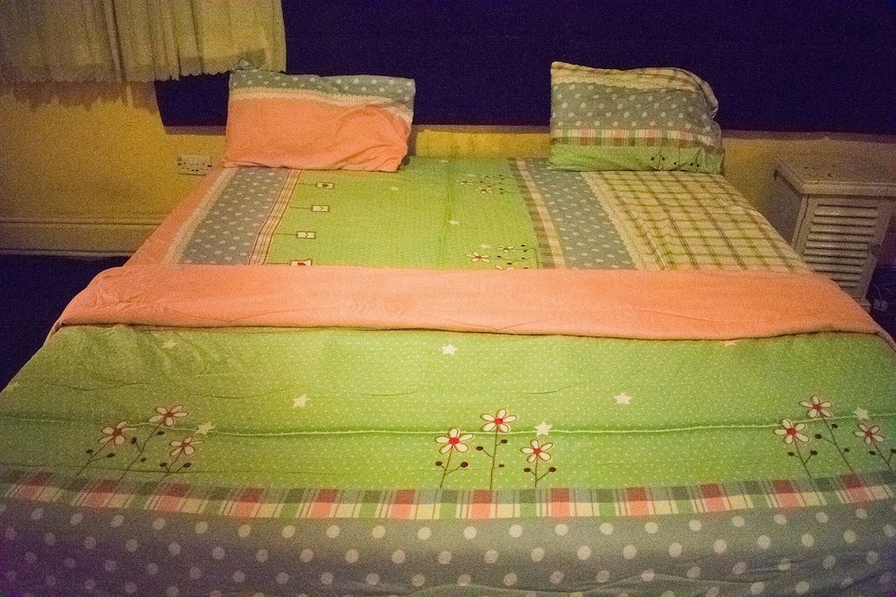 Whitehouse Exclusive Guest House