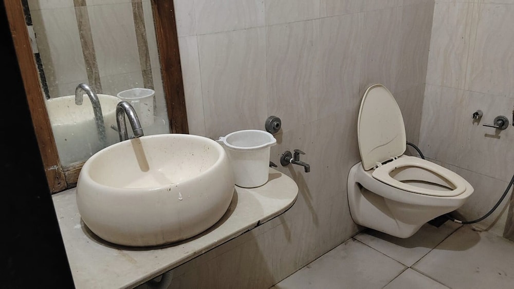 Mangal Murti Hotels Pvt. Ltd.