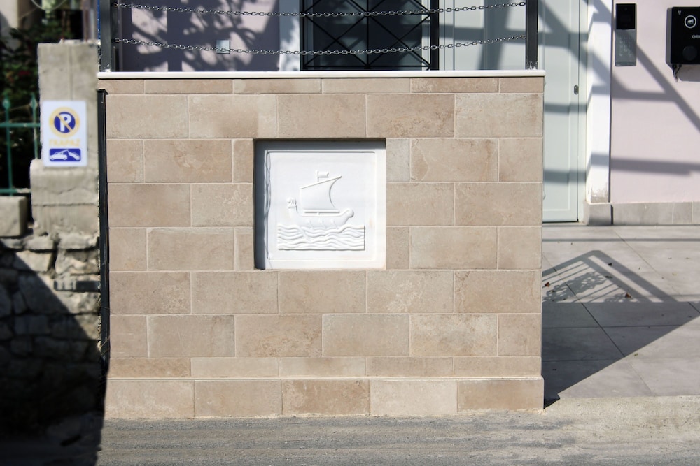 Aenaon Corfu Luxury Apartments 01 - Apollo Apt