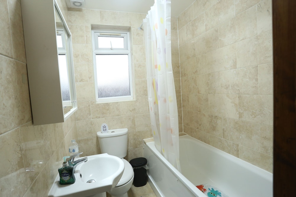 Heathrow roomzzzz B&B