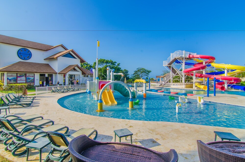 4 Bedroom Villa at Ocean Village
