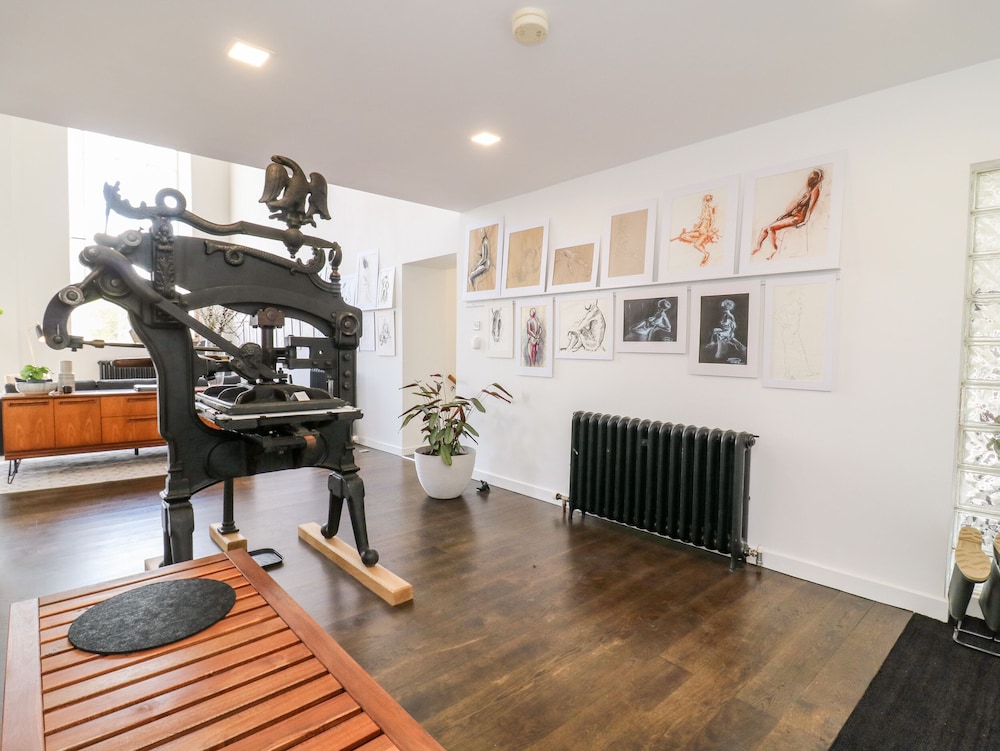 The Pump House Art Studio