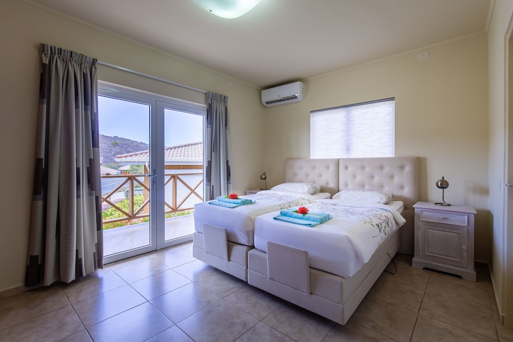 Ananda Curacao