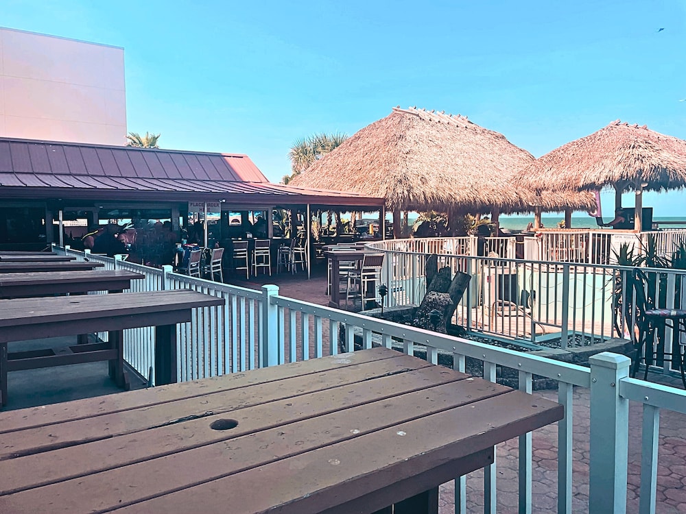 The Salty Fountain by Distinctive Beach Rentals