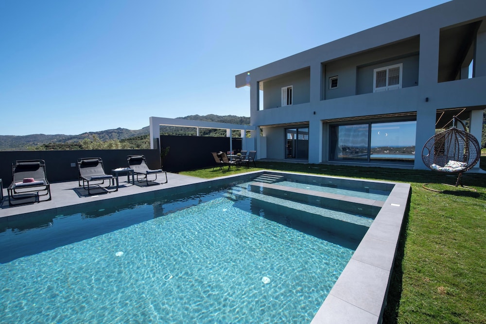 Villa Arithea