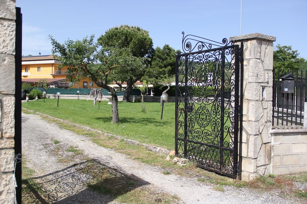 Photo 15