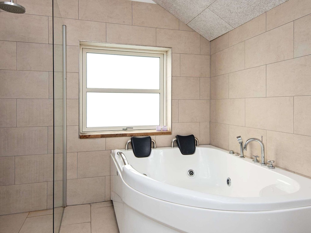 8 Person Holiday Home in Ulfborg-by Traum view 3