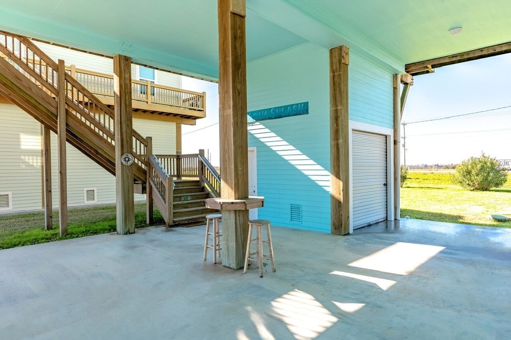 Aqua Splash 3 Bedroom Home