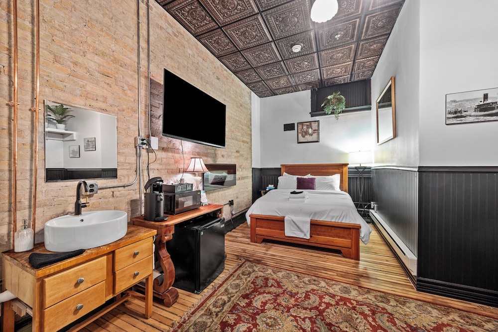 Swedetown European Style Hostel