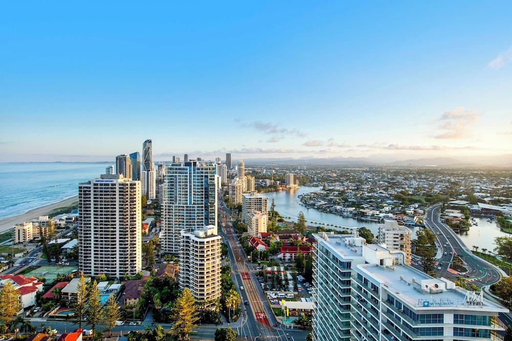 Private Q Tower Apartments - Wow Stay