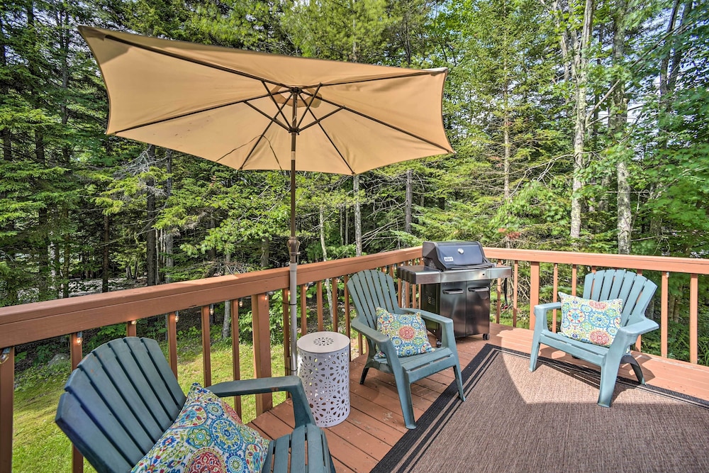 Newly Renovated Home w/ Hot Tub, Deck & EV Charger
