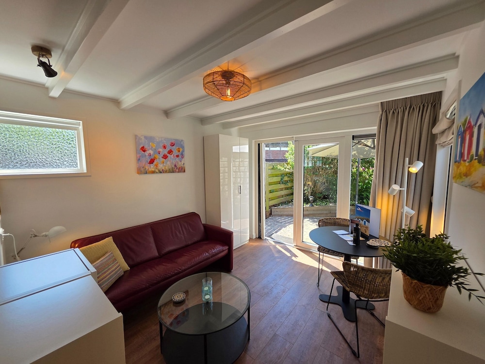 Charming and Cozy Furnished 2-person Studio Apartment