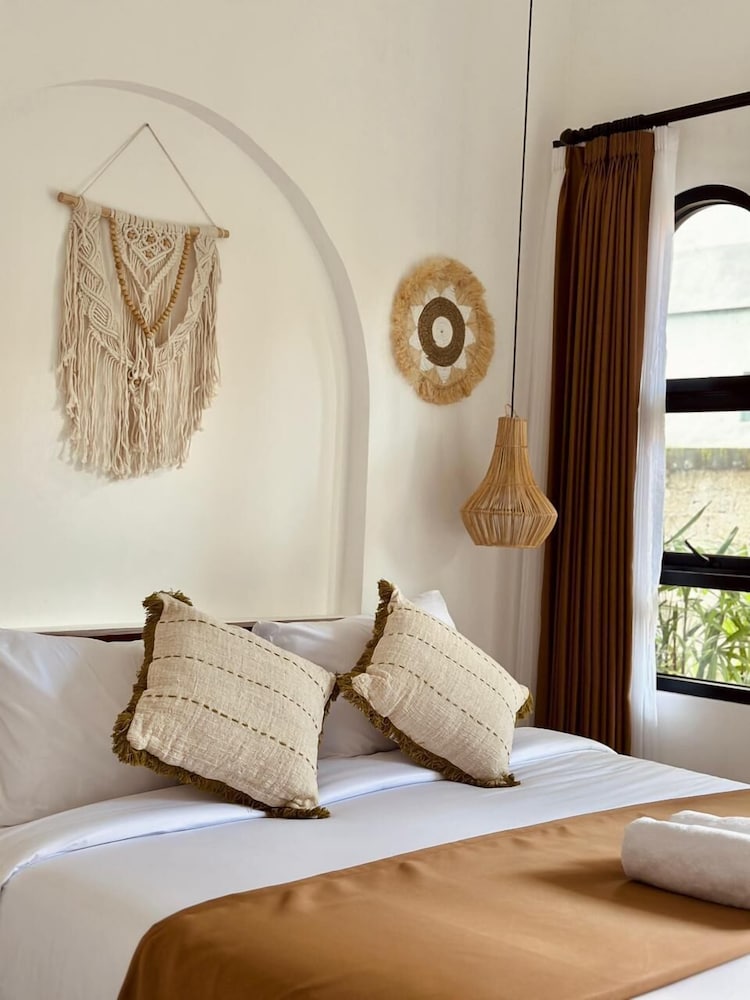 Sundari Guesthouse Pererenan