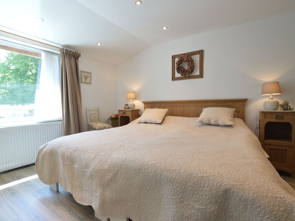 Stylish Stay Near Forest, photo 17